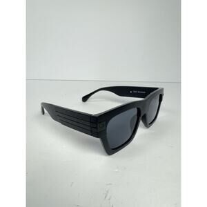 TRUE RELIGION Womens Glossy Black Oversized Sunglasses s9-16